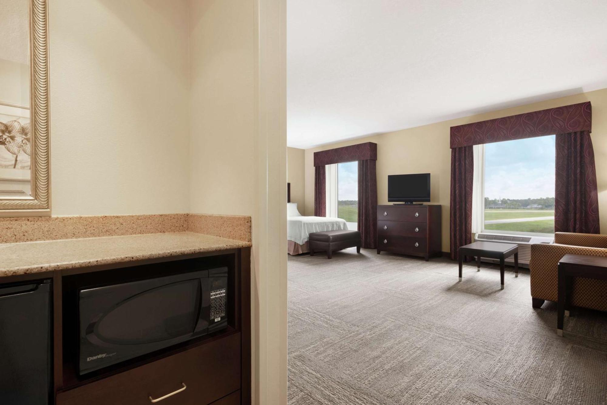 Hampton Inn & Suites Brunswick Dış mekan fotoğraf