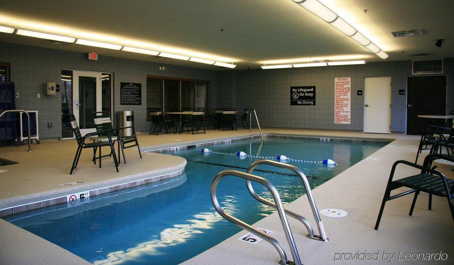 Hampton Inn & Suites Brunswick Konforlar fotoğraf